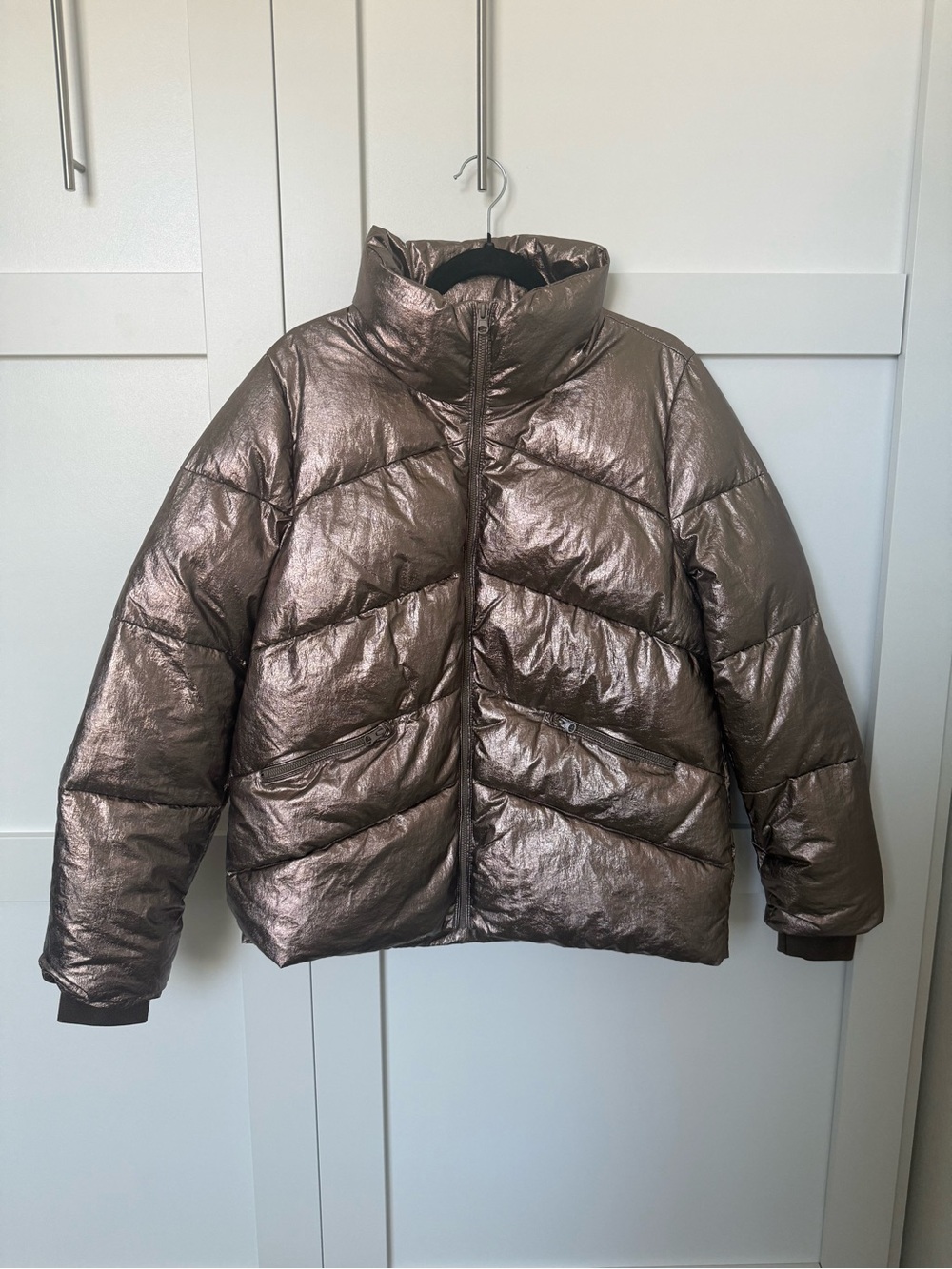 Carre’ Noir Puffer Jacket